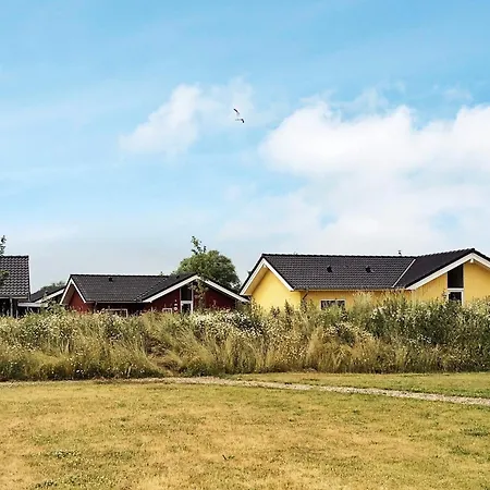 Retreat Near Fehmarnsund Bridge *