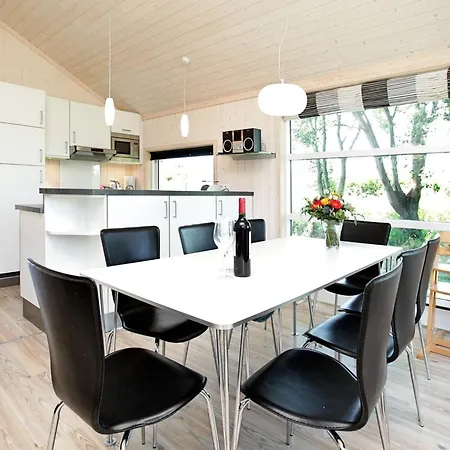 Retreat Near Fehmarnsund Bridge *