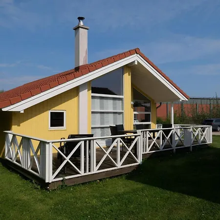 Retreat Near Fehmarnsund Bridge