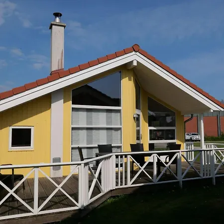 Retreat Near Fehmarnsund Bridge בית נופש