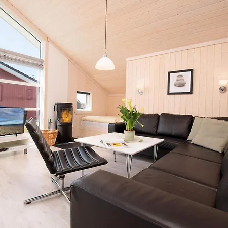 Retreat Near Fehmarnsund Bridge Großenbrode